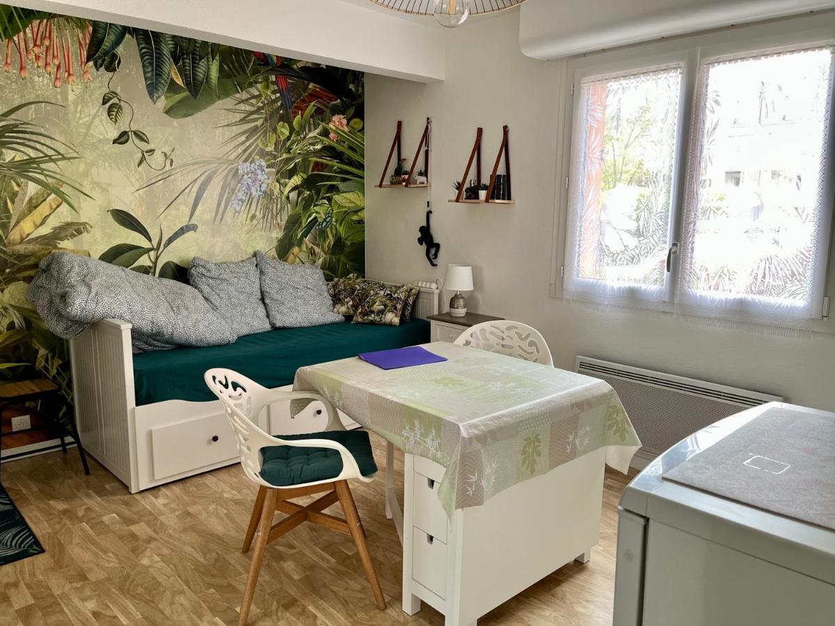 Sénane - Joli studio à 50m de la plage, parking Apartamento Courseulles-sur-Mer Exterior foto